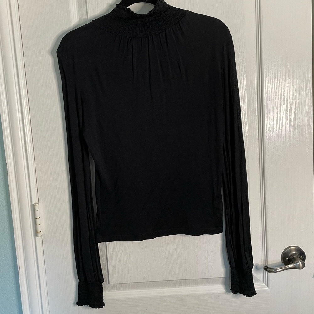 Kenneth Cole Silk Ruched Turtleneck Sz S